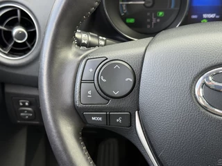 Toyota Auris – thumbnail 17
