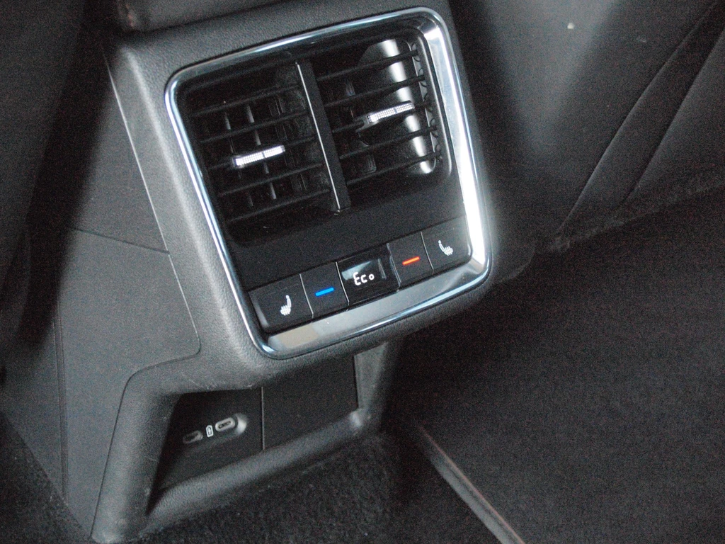 Škoda Enyaq iV – foto 30