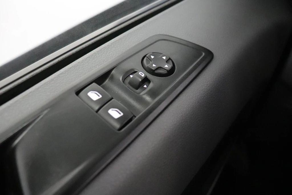 Opel Vivaro – foto 22