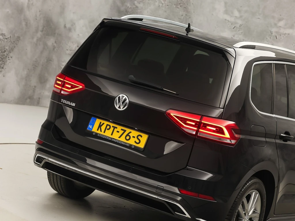 Volkswagen Touran – foto 8