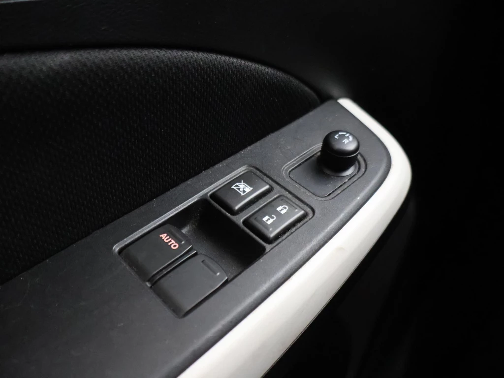 Suzuki Swift – foto 32
