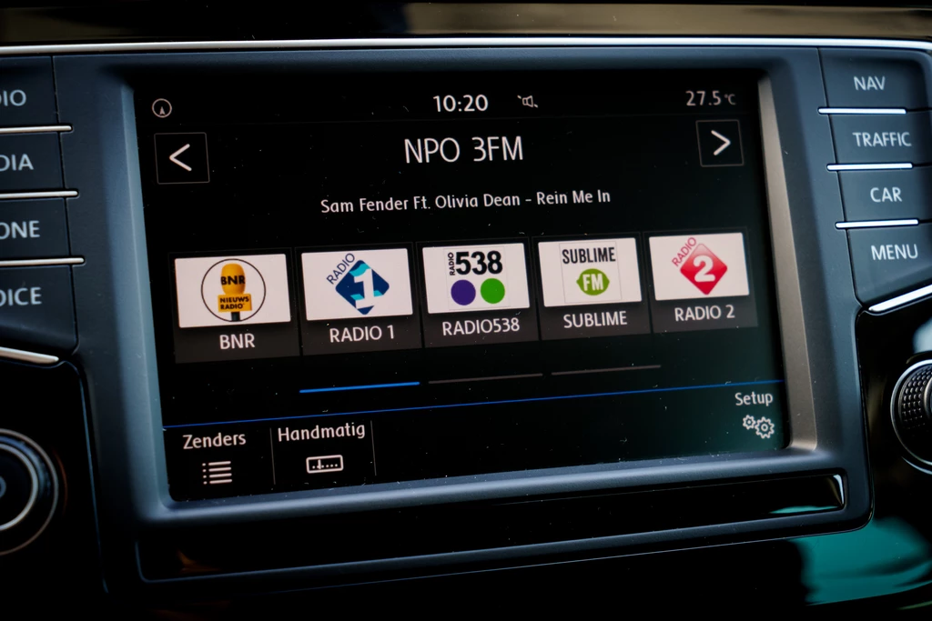 Volkswagen Passat – foto 29