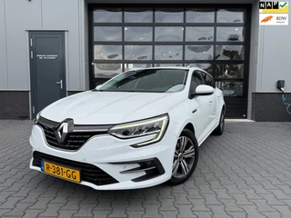 Renault Mégane Estate – thumbnail 1
