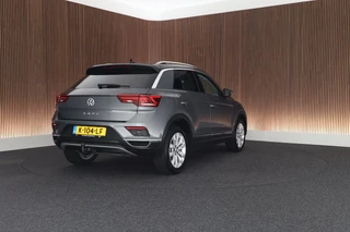 Volkswagen T-Roc – thumbnail 4