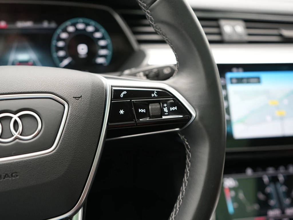 Audi Q8 e-tron – foto 30