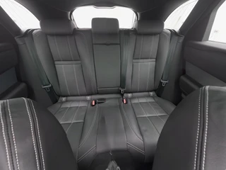 Land Rover Range Rover Velar – thumbnail 24