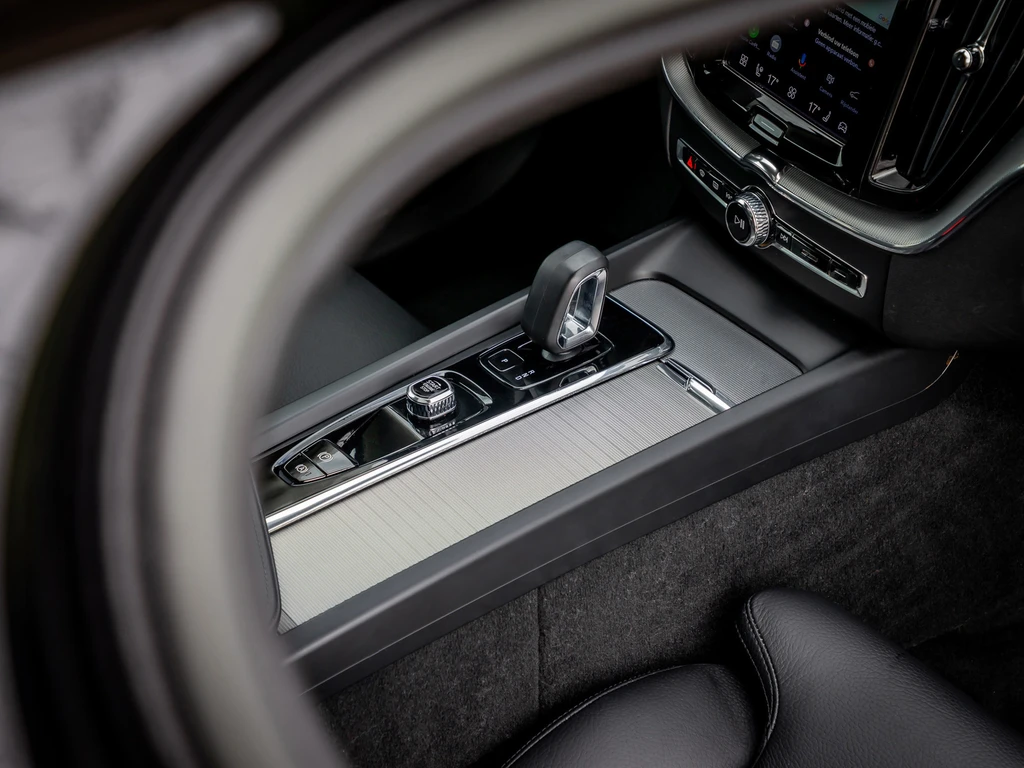 Volvo XC60 – foto 16