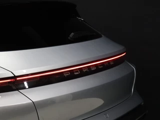 Porsche Taycan – thumbnail 28