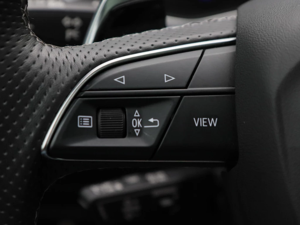 Audi RSQ8 – foto 36