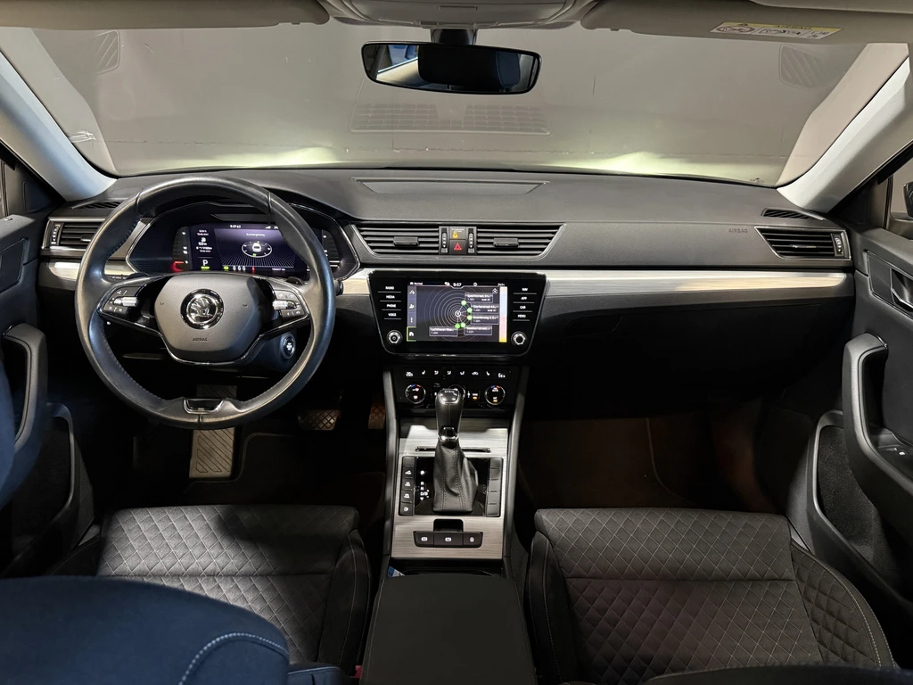 Škoda Superb – foto 8