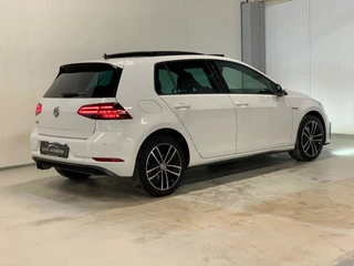 Volkswagen Golf – thumbnail 7