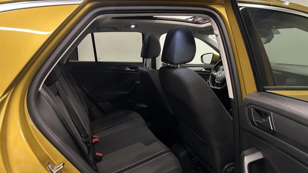 Volkswagen T-Roc – foto 11
