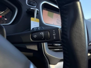 Volvo V40 – thumbnail 15