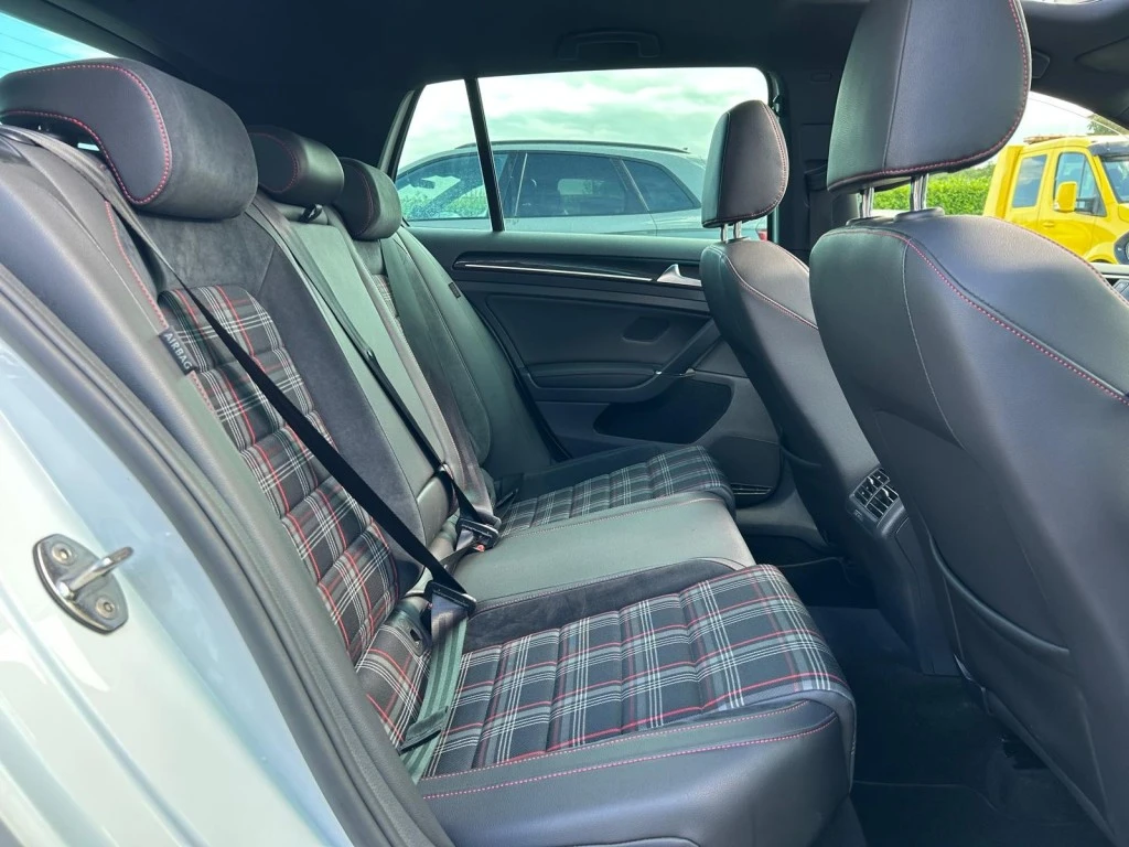 Volkswagen Golf – foto 11