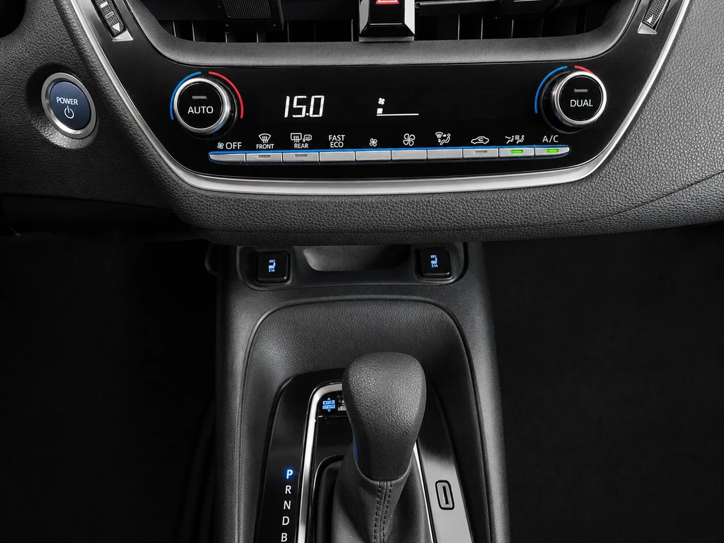 Toyota Corolla Touring Sports – foto 25
