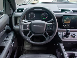 Land Rover Defender – thumbnail 19