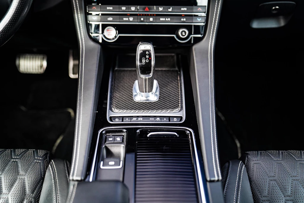Jaguar F-PACE – foto 61