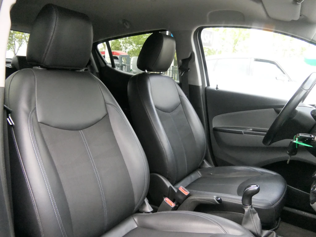 Opel KARL – foto 17