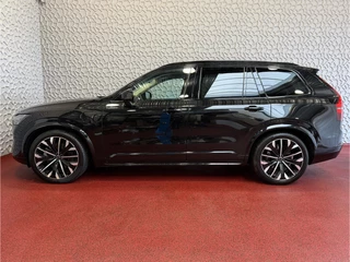 Volvo XC90 – thumbnail 2