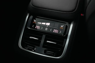 Volvo XC90 – thumbnail 32