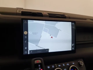 Land Rover Defender – thumbnail 17