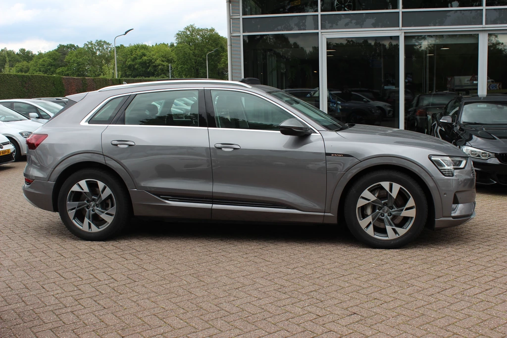 Audi e-tron – foto 5