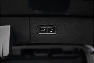 Porsche Cayenne – thumbnail 49