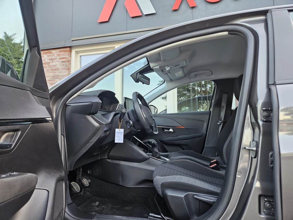 Peugeot 208 – foto 14