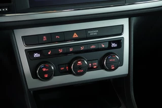 SEAT Leon – thumbnail 17