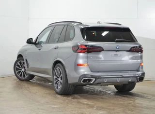 BMW X5 – thumbnail 1
