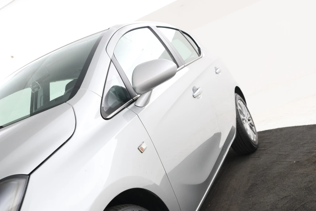 Opel Corsa – foto 2