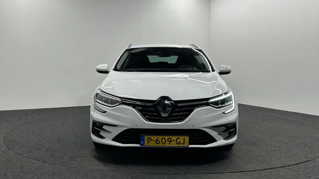 Renault Megane E-Tech – foto 8