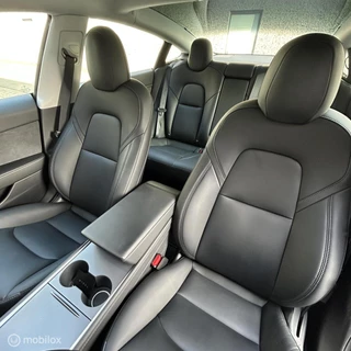 Tesla Model 3 – thumbnail 10
