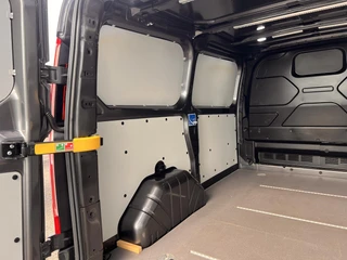Ford Transit Custom – thumbnail 16