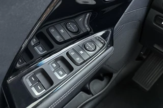 Kia Niro – thumbnail 19