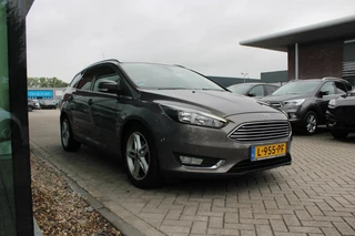 Ford Focus – thumbnail 3