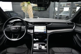 Jeep Grand Cherokee – thumbnail 6