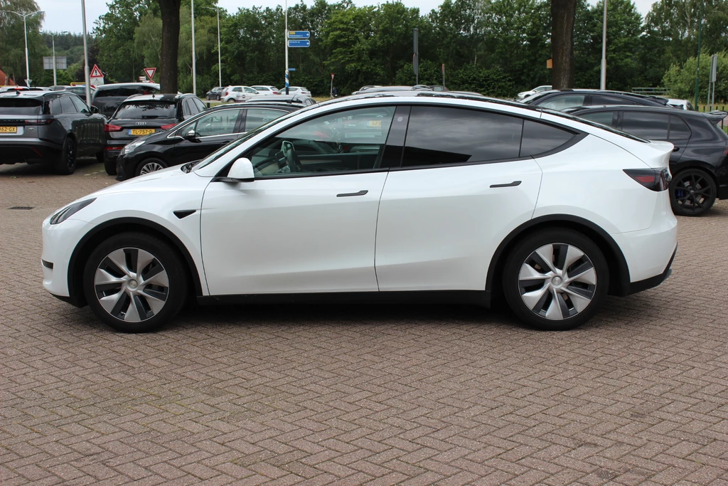 Tesla Model Y – foto 2