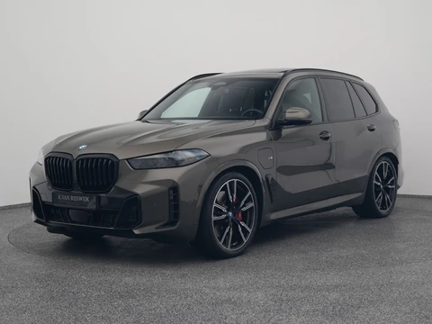 BMW X5 xDrive50e M-Sport | PANO | CAMERA | LUCHTVERING | STOELVERW.