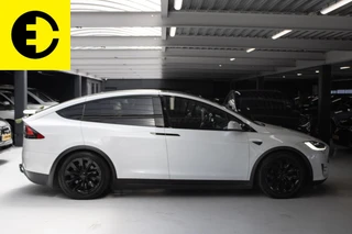 Tesla Model X – thumbnail 7
