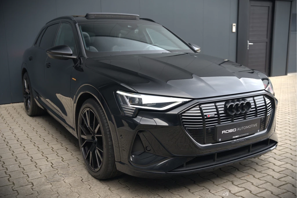 Audi e-tron – foto 14