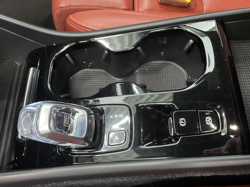 Volvo XC40 – foto 26