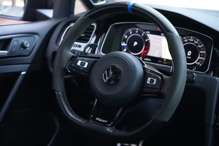 Volkswagen Golf – thumbnail 8