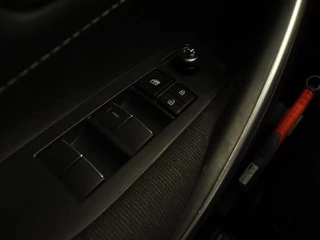 Toyota Corolla Touring Sports – thumbnail 19