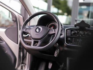 Volkswagen up! – thumbnail 14
