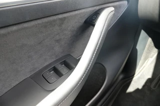 Tesla Model Y – thumbnail 13