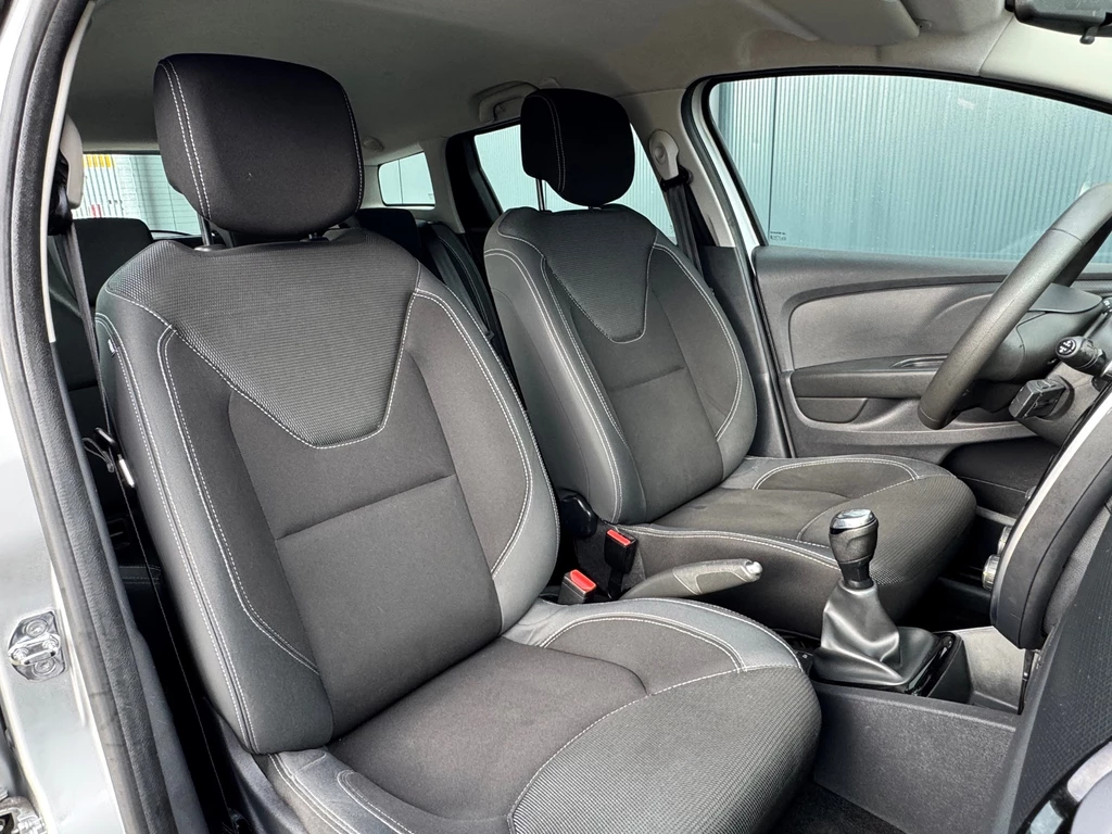 Renault Clio – foto 32
