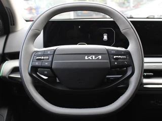 Kia EV4 – thumbnail 11