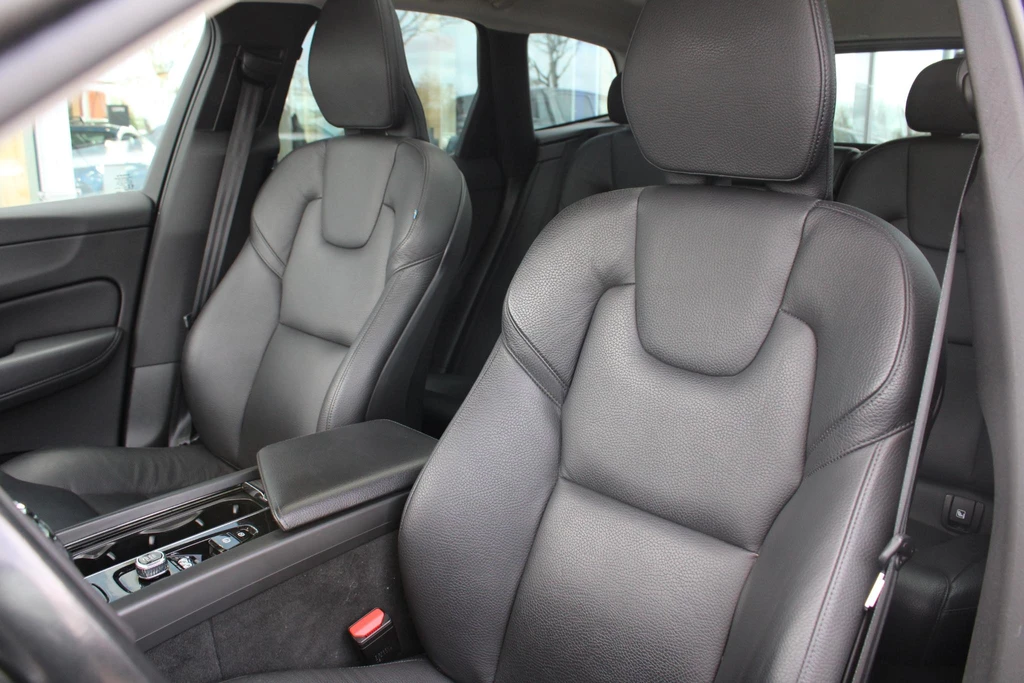 Volvo XC60 – foto 10