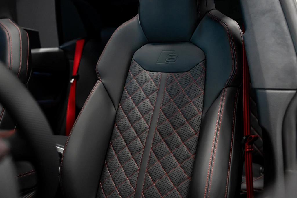 Audi Q8 – foto 11